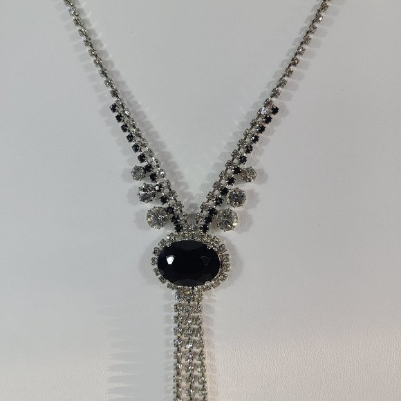 Vintage Y Drop Necklace Black Clear Faceted Rhinestone Crystal Fold Over Clasp - Picture 1 of 10